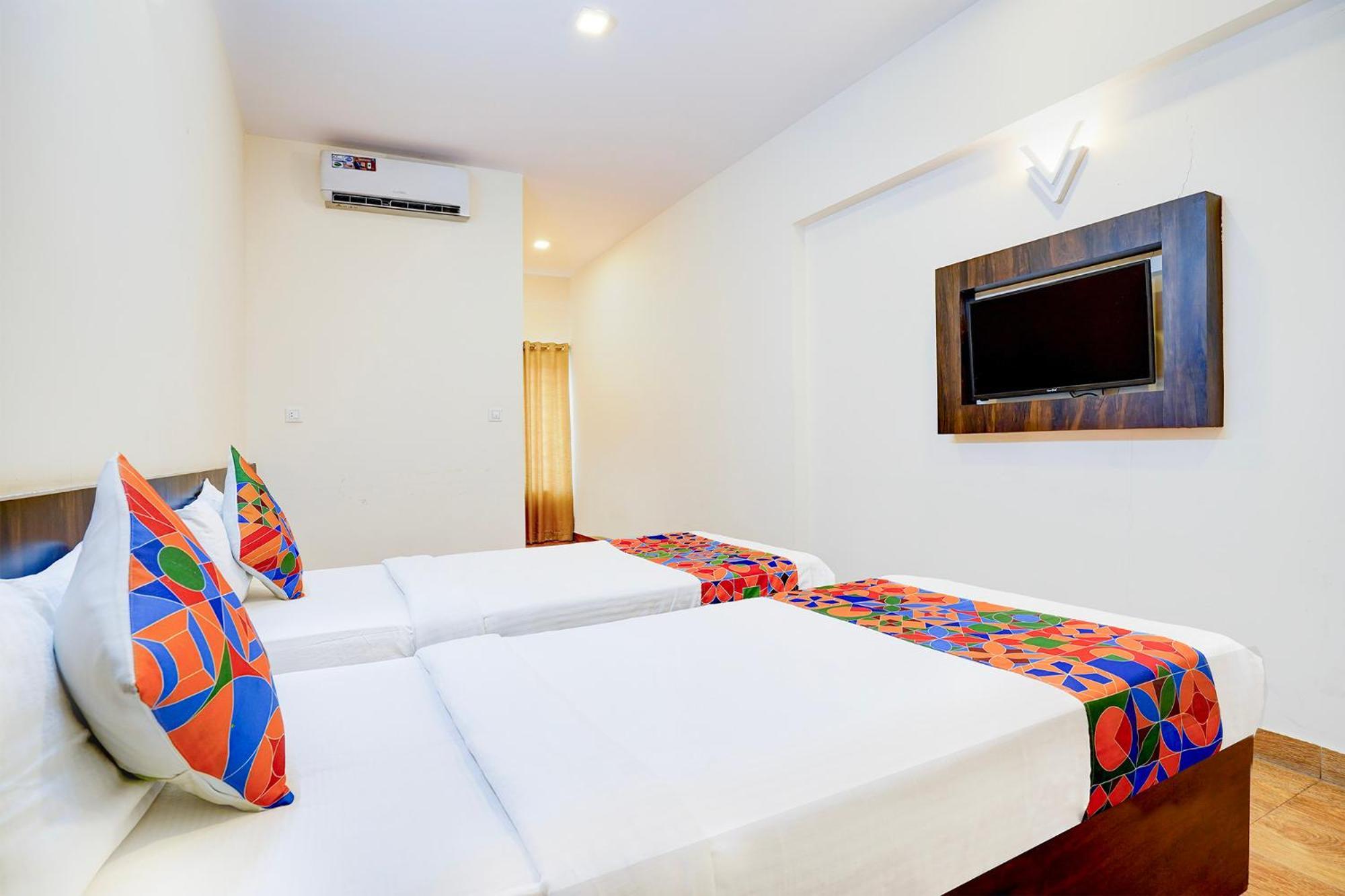 Fabhotel Grk Comforts - Jayanagar Bangalore Eksteriør billede