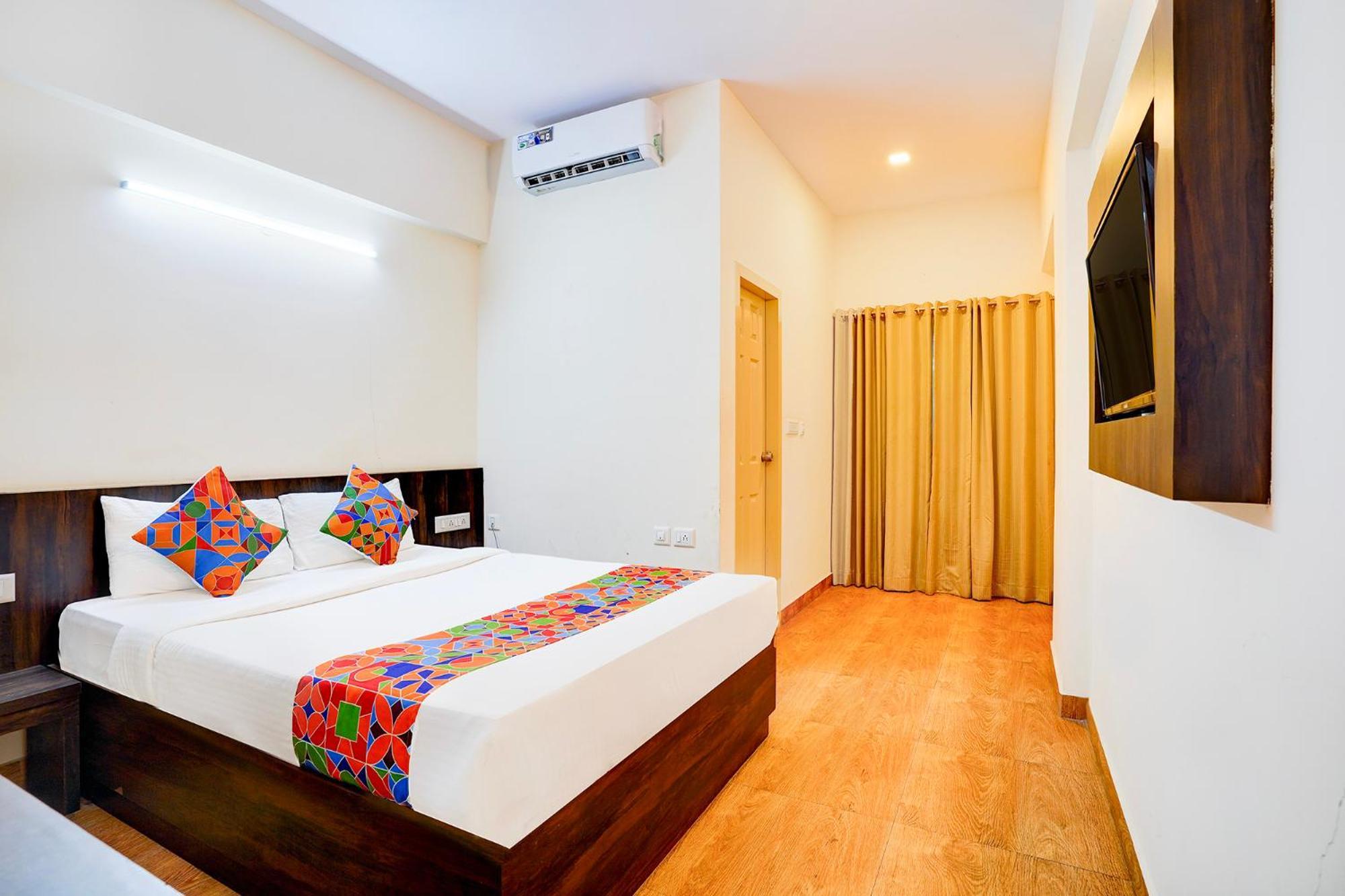 Fabhotel Grk Comforts - Jayanagar Bangalore Eksteriør billede